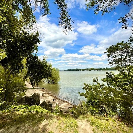 4 Guests: River & Garden Charm Villa Budapest Exterior photo